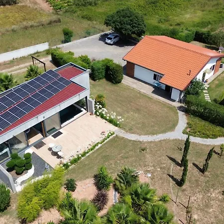 Quinta Oasis Eden Com Piscina, Spa E Sauna Pansiyon Barrocalvo